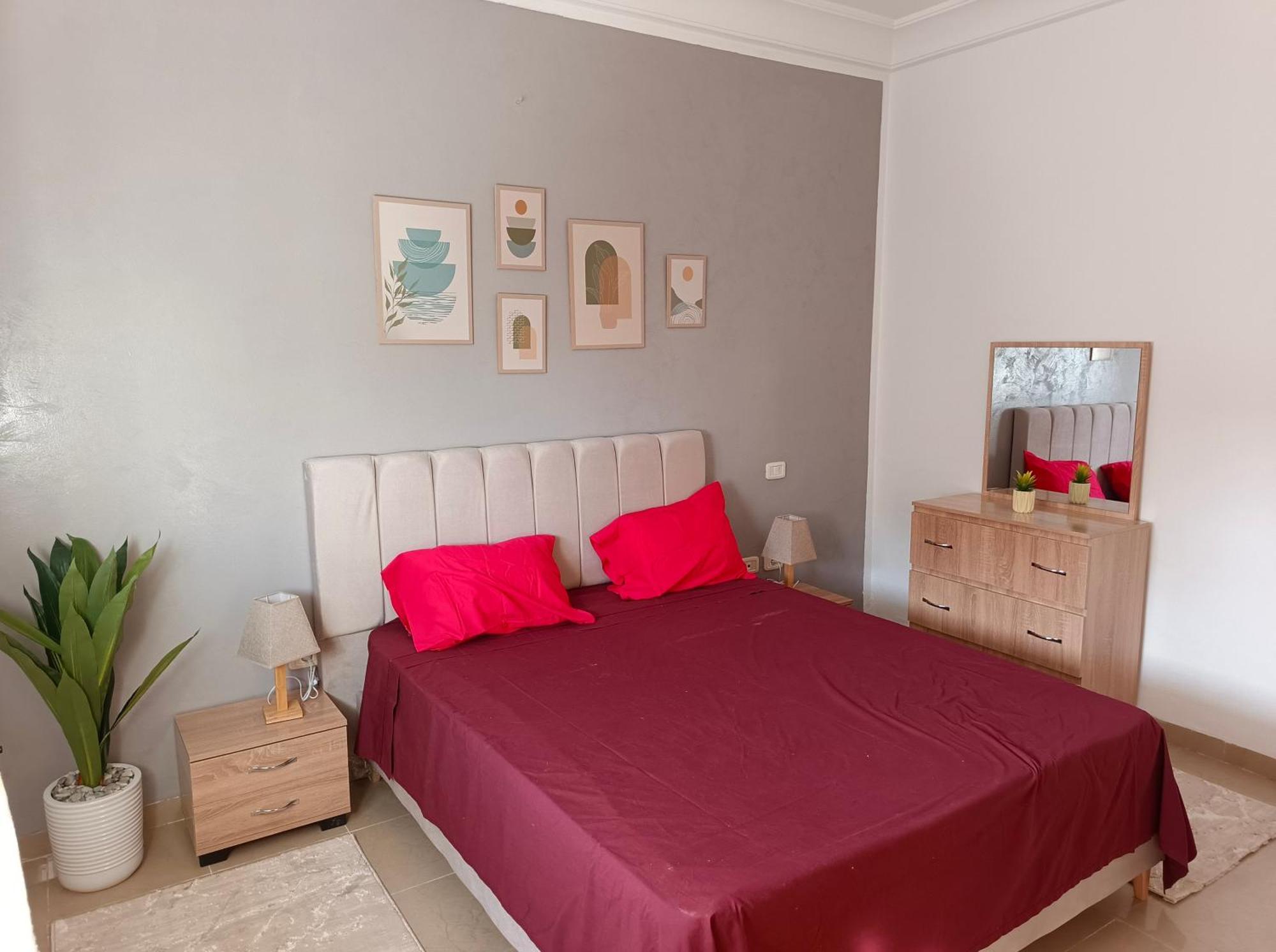 Appartement S1 Au 7eme Etage Rond-point Panorama